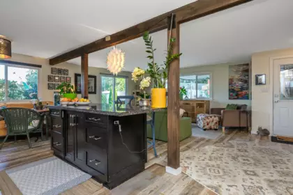 6 1840 160 Street, Surrey, BC, King George Corridor — 3 bed manufactured home for sale