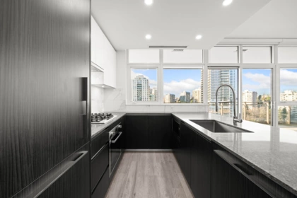 Kitchen Island Photo of 1901 5311 Goring Street, Burnaby, BC