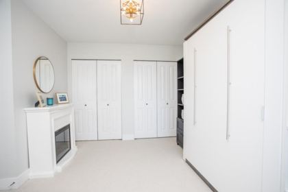 Entry Foyer Photo of 64 6300 London Road, Richmond, BC