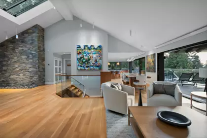 5361 Brookside Avenue, West Vancouver, BC