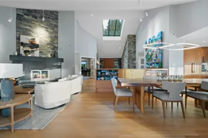 5361 Brookside Avenue, West Vancouver, BC