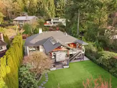 5361 Brookside Avenue, West Vancouver, BC