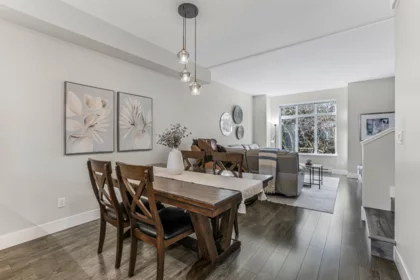 Kitchen Island Photo of 98 19433 68 Avenue, Surrey, BC