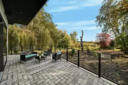 Hot Tub / Spa Photo of 9500 Finn Road, Richmond, BC