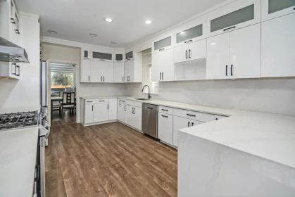 Guest Bathroom Photo of 12414 92 Avenue, Surrey, BC