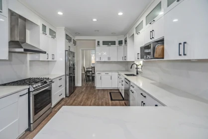 Powder Room Photo of 12414 92 Avenue, Surrey, BC