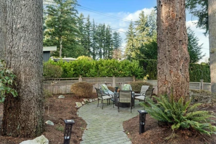 Neighborhood Park Photo Near 3297 Vernon Terrace, Abbotsford, BC