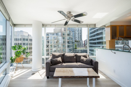 1202 1003 Burnaby Street, Vancouver, BC, Vancouver — Apartment/Condo for sale