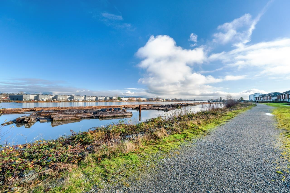 Basement Recreation Room Photo of 27 10233 River Drive, Richmond, BC