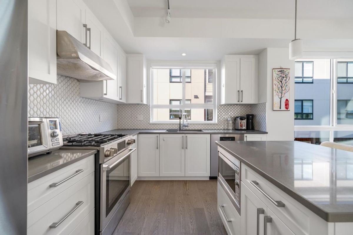 Kitchen Island Photo of 27 10233 River Drive, Richmond, BC