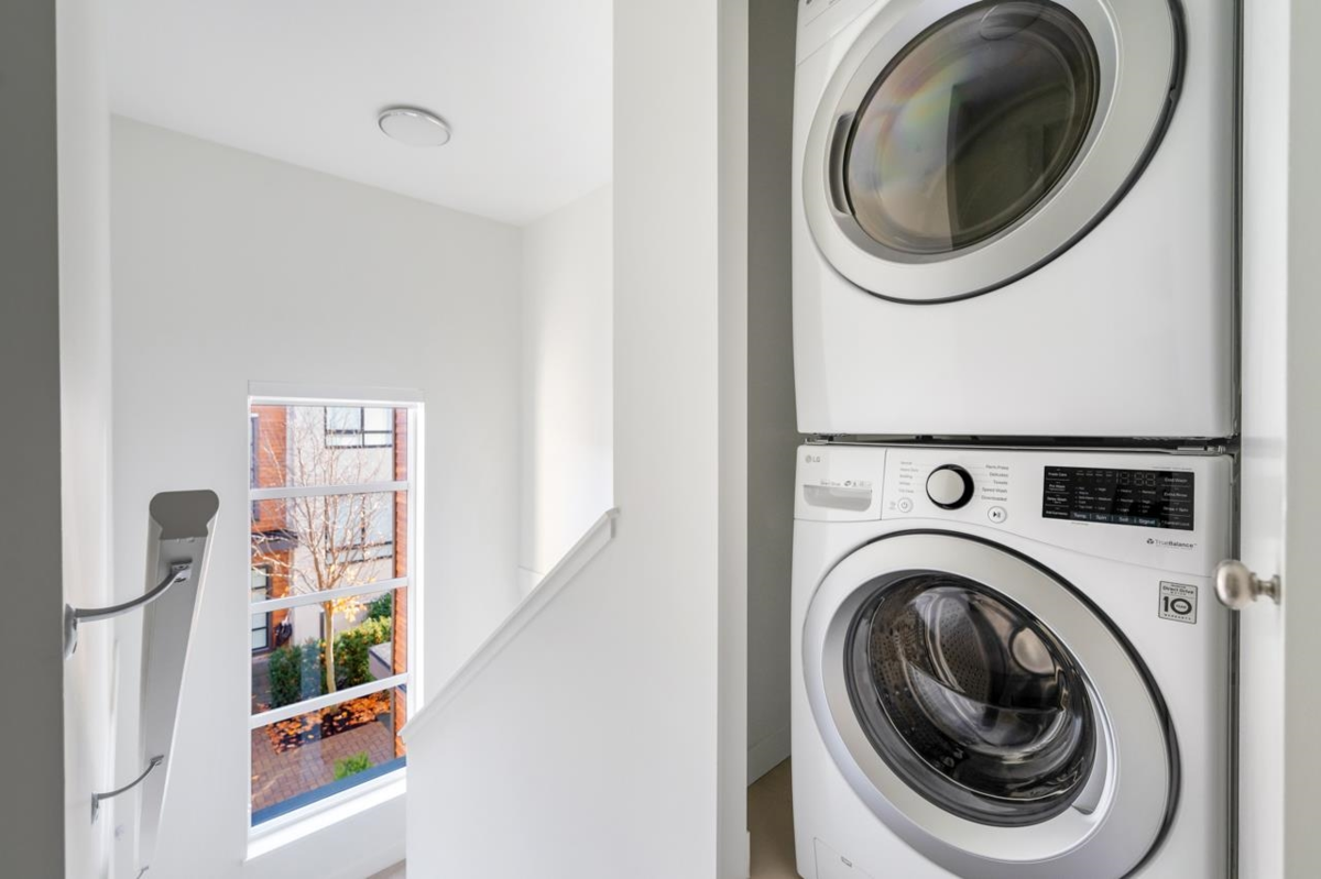 Powder Room Photo of 27 10233 River Drive, Richmond, BC