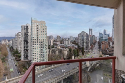2005 1000 Beach Avenue, Vancouver, BC, Vancouver — Apartment/Condo for sale