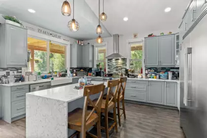 Breakfast Nook Photo of 30957 Gunn Avenue, Mission, BC