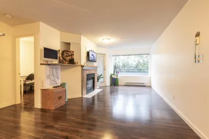 210 33718 King Road, Abbotsford, BC