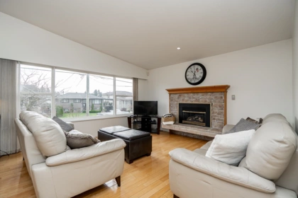 1415 Cornell Avenue, Coquitlam, BC