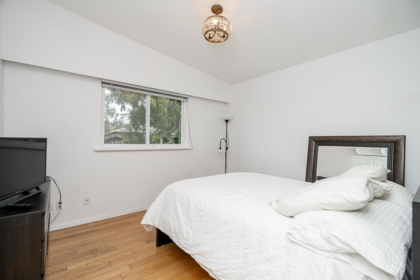 Office / Den Photo of 1415 Cornell Avenue, Coquitlam, BC