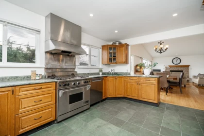 Primary Bedroom Photo of 1415 Cornell Avenue, Coquitlam, BC