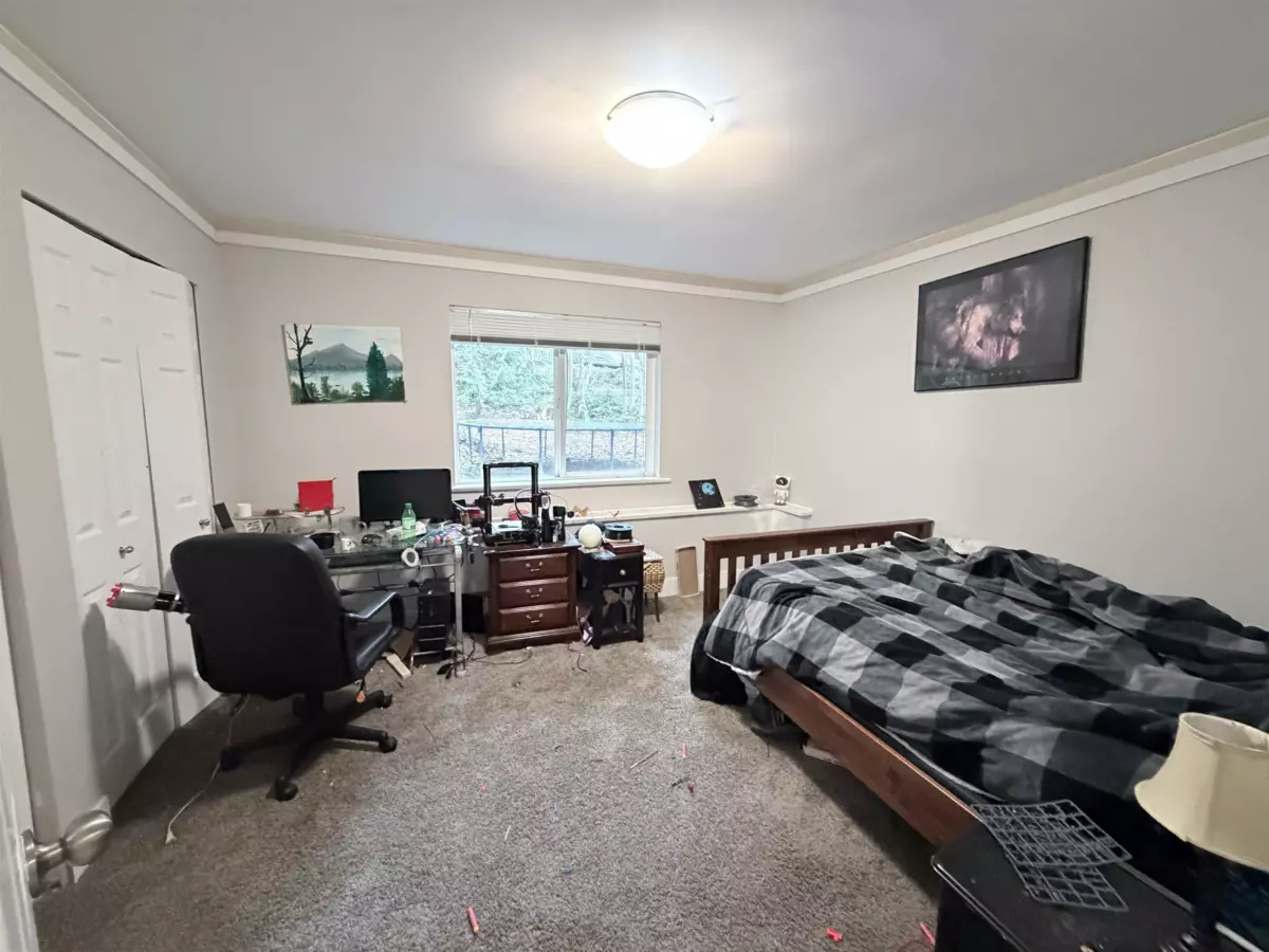 Bedroom 3 Photo of 5565 Riley Road, Halfmoon Bay, BC