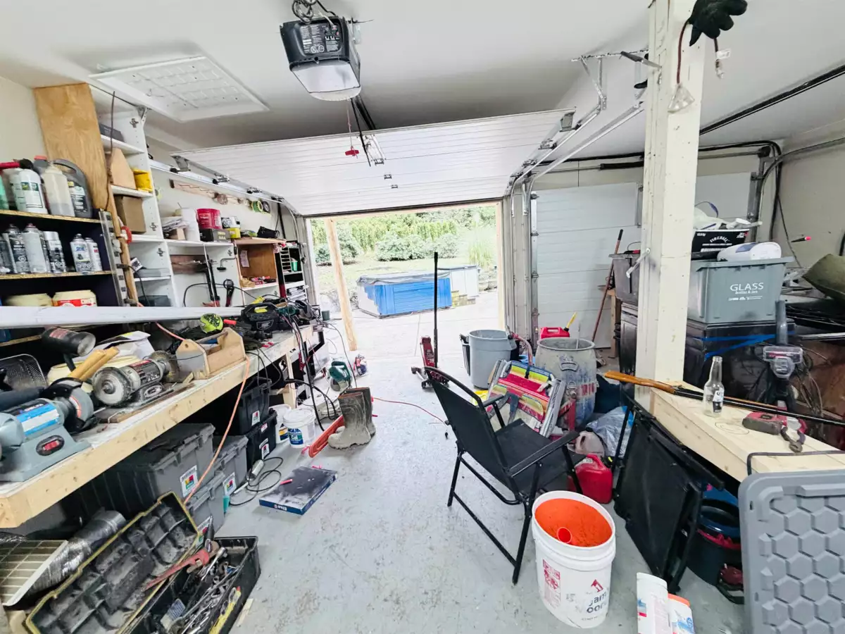 Loft / Bonus Room Photo of 5565 Riley Road, Halfmoon Bay, BC