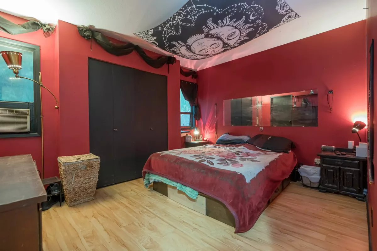 Garage Interior Photo of 32472 Grebe Crescent, Mission, BC