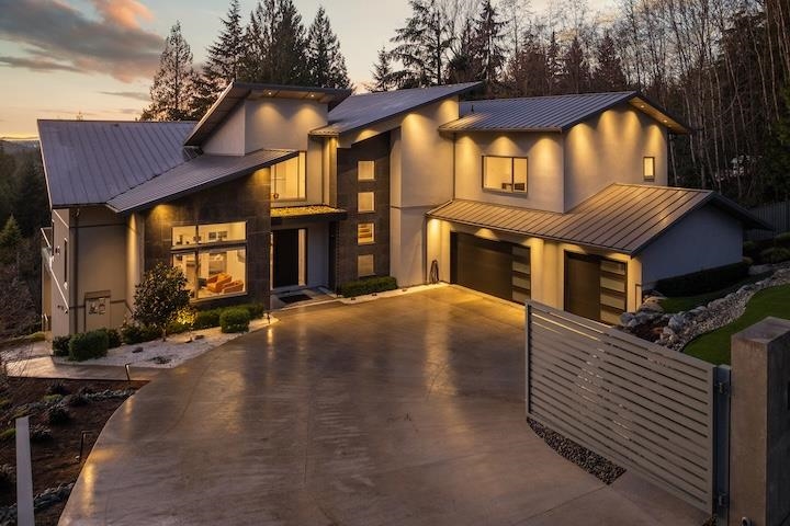 Family Room Photo of 205 Kinsey Drive, Anmore, BC