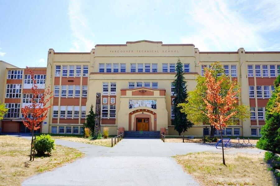 Outdoor Deck Photo of 2643 E 8th Avenue, Vancouver, BC