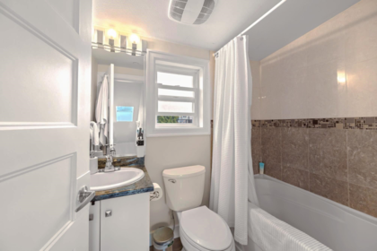 Mudroom Photo of 2643 E 8th Avenue, Vancouver, BC