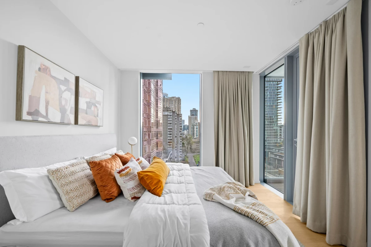 Bedroom 3 Photo of 1504 1568 Alberni Street, Vancouver, BC