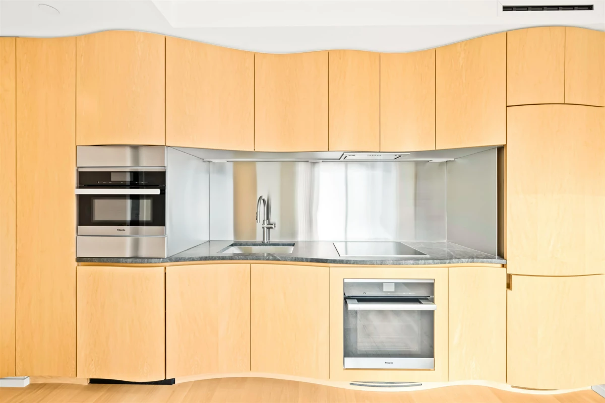 Family Room Photo of 1504 1568 Alberni Street, Vancouver, BC