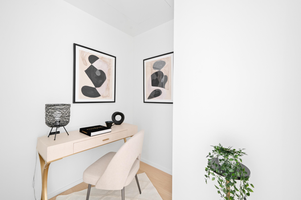 Primary Bedroom Photo of 1504 1568 Alberni Street, Vancouver, BC