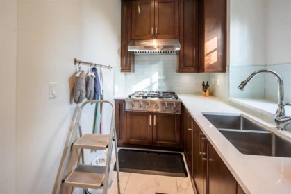 Kitchen Island Photo of 5819 Moncton Street, Richmond, BC