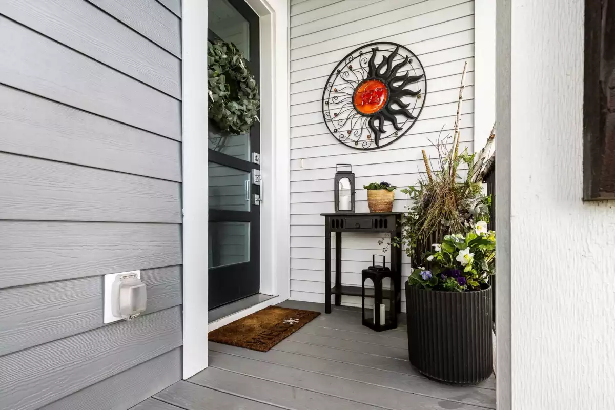 Breakfast Nook Photo of 43 46213 Hakweles Road, Chilliwack, BC