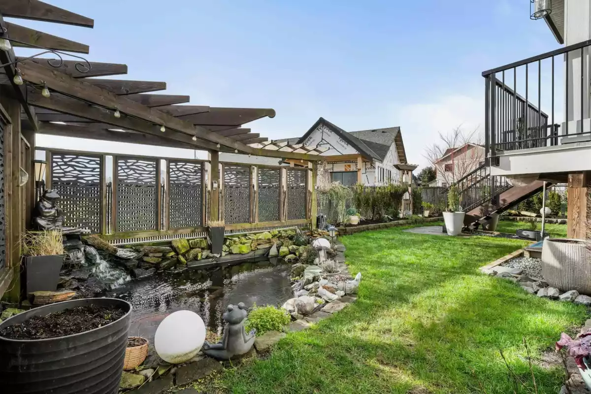 Fitness Center Photo Near 43 46213 Hakweles Road, Chilliwack, BC