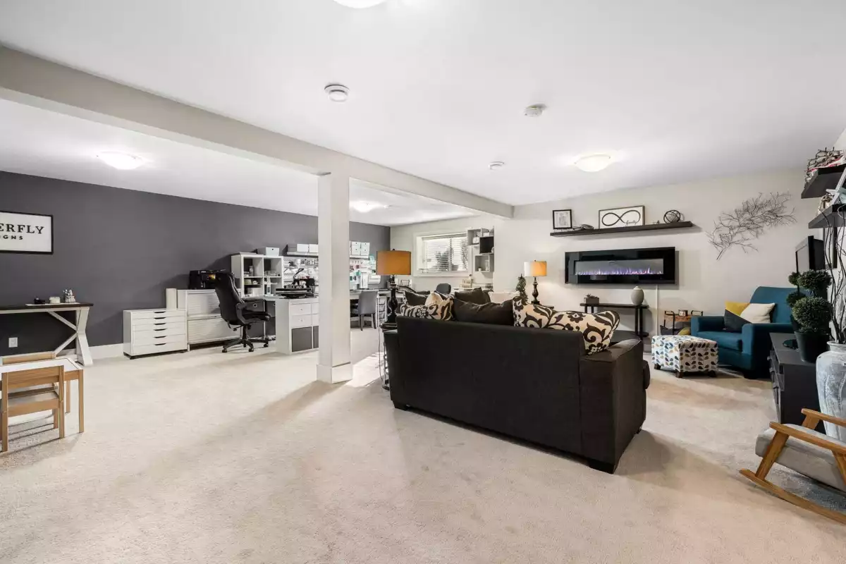 Hot Tub / Spa Photo of 43 46213 Hakweles Road, Chilliwack, BC