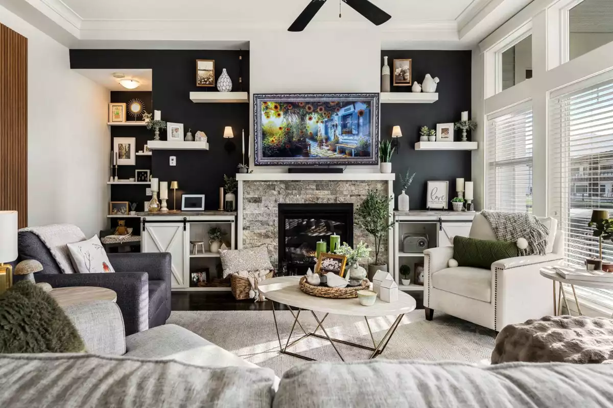 Mudroom Photo of 43 46213 Hakweles Road, Chilliwack, BC