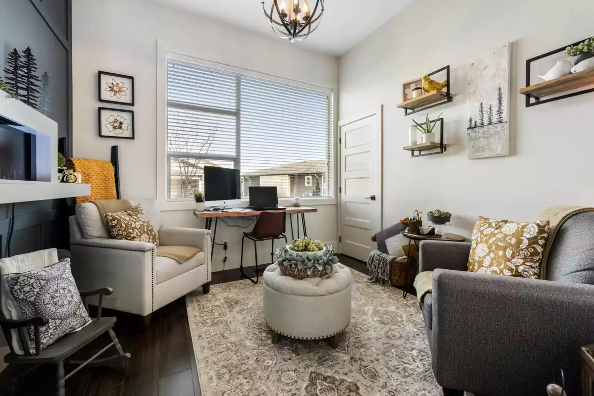 Primary Bathroom Photo of 43 46213 Hakweles Road, Chilliwack, BC