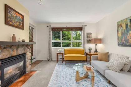 203 4314 Main Street, Whistler, BC, Whistler — Apartment/Condo for sale