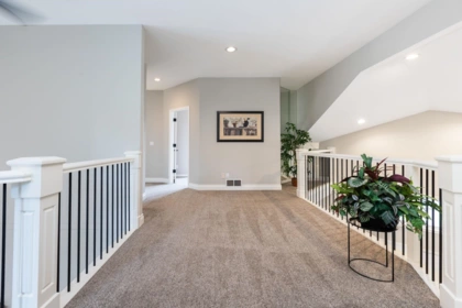Entry Foyer Photo of 9012 162a Street, Surrey, BC