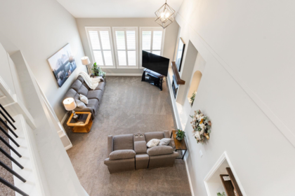 Hallway Photo of 9012 162a Street, Surrey, BC