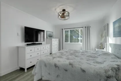 Basement Recreation Room Photo of 114 13965 16 Avenue, Surrey, BC
