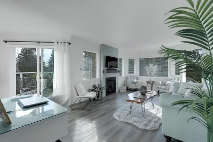 Kitchen Island Photo of 114 13965 16 Avenue, Surrey, BC