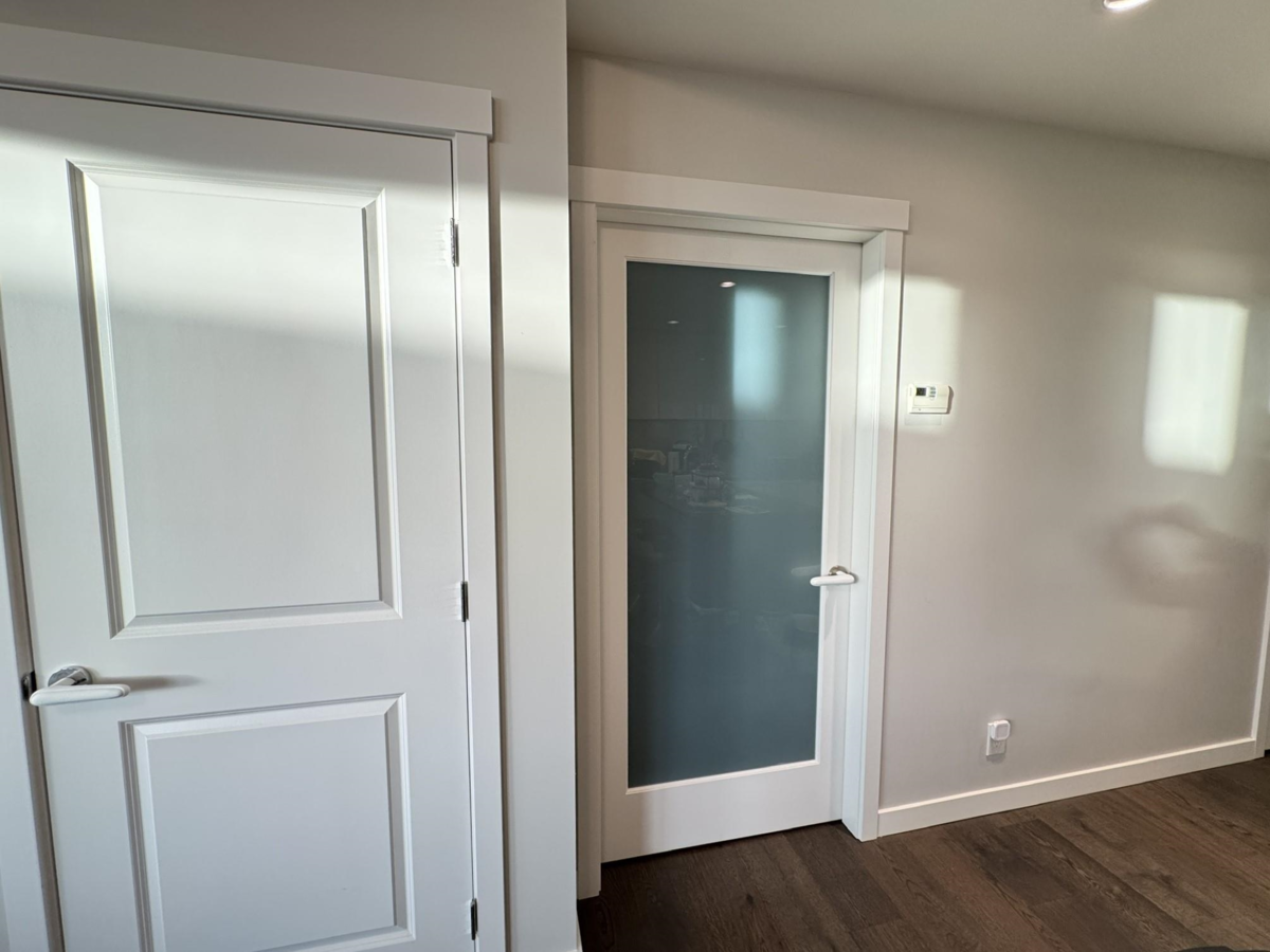 Entry Foyer Photo of 501 3487 Binning Road, Vancouver, BC