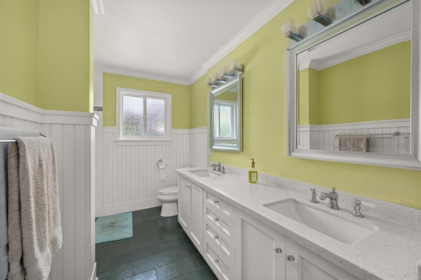 Basement Recreation Room Photo of 382 194 Street, Surrey, BC