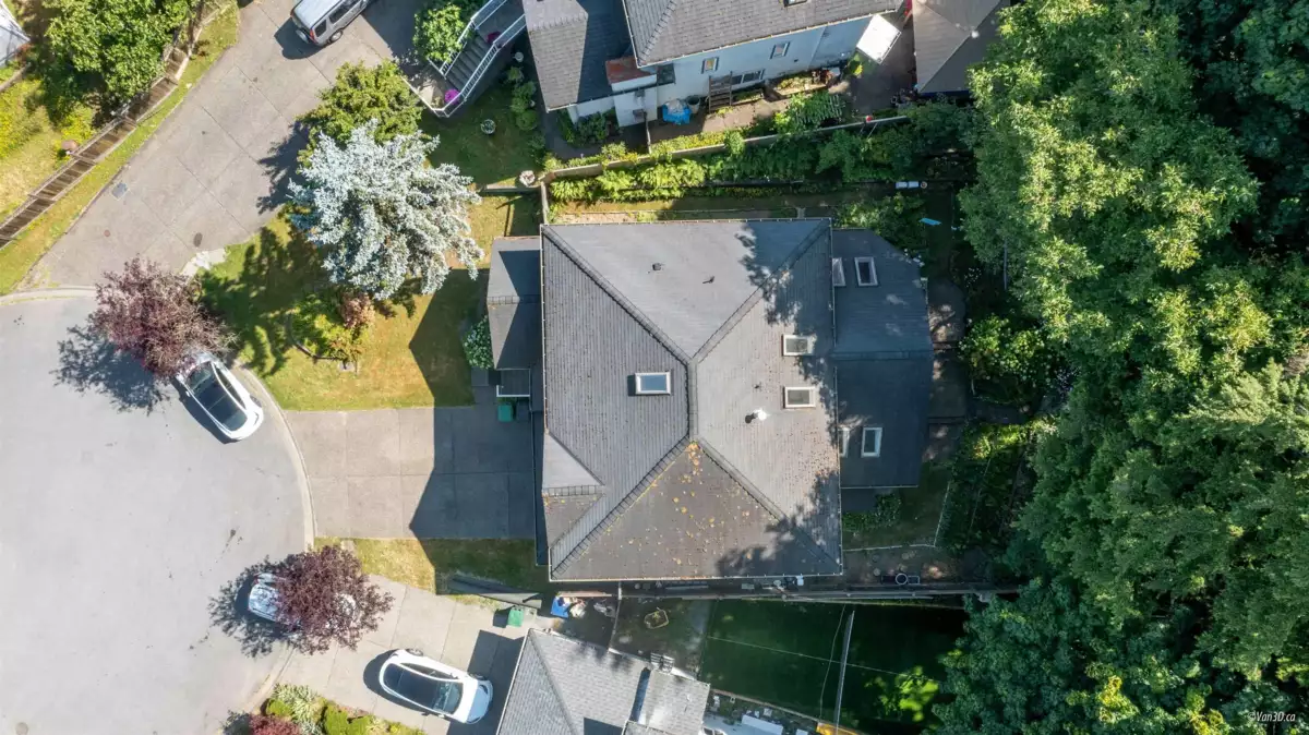Garage Interior Photo of 14534 St. Andrews Drive, Surrey, BC