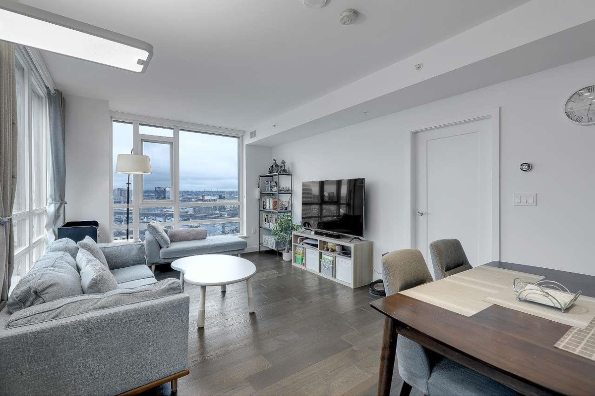 Breakfast Nook Photo of 1003 3331 No. 3 Road, Richmond, BC