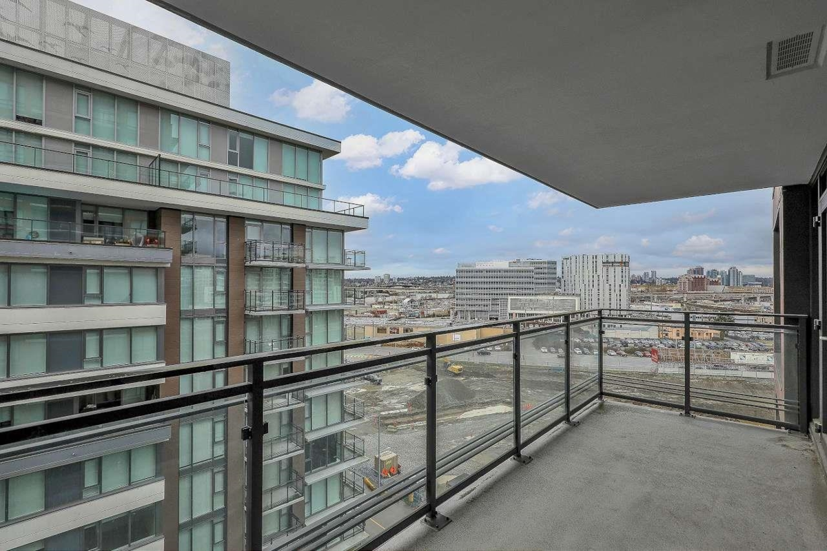 Outdoor Patio Photo of 1003 3331 No. 3 Road, Richmond, BC