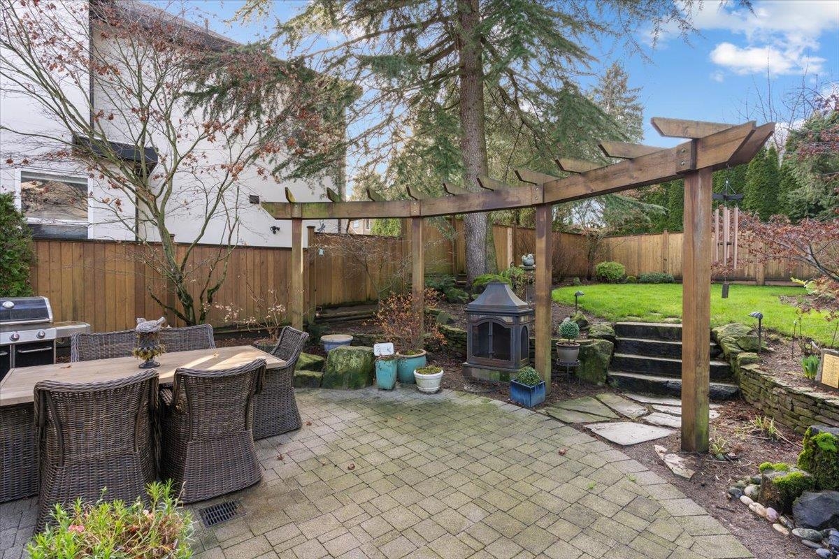 Hot Tub / Spa Photo of 2217 154 Street, Surrey, BC