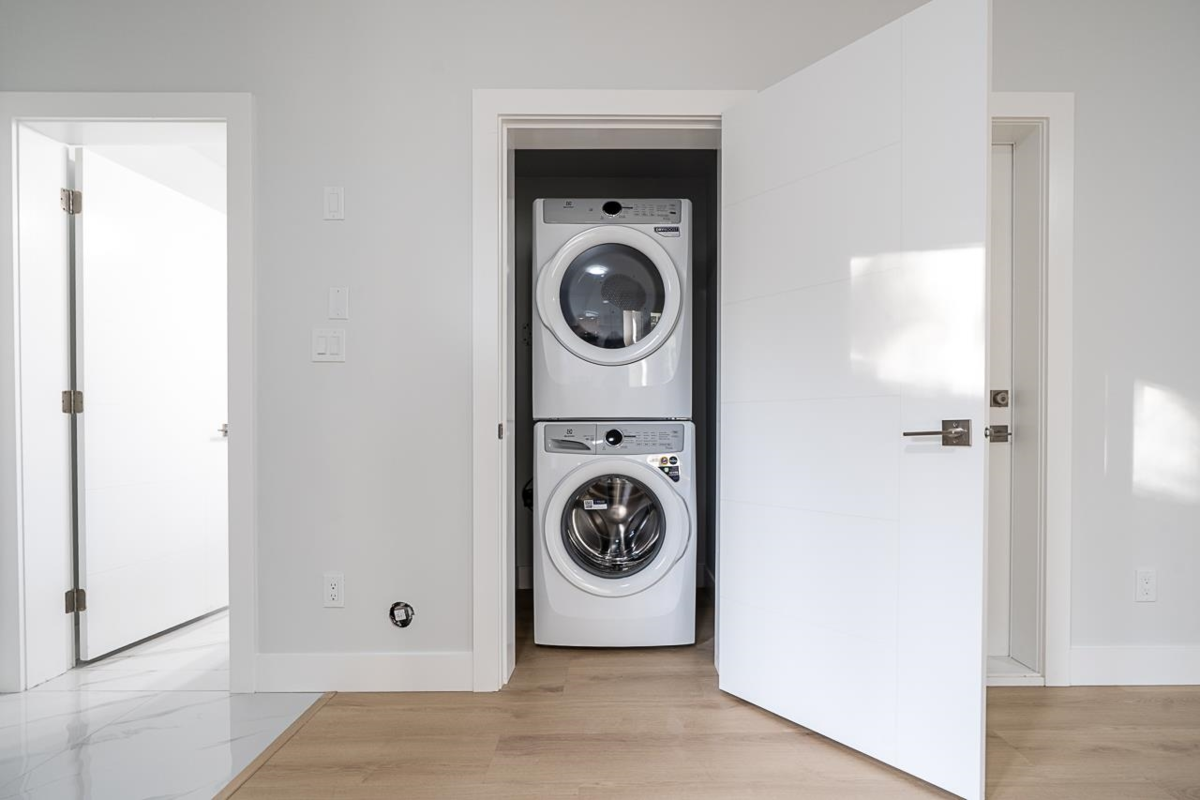 Outdoor Deck Photo of 20290 Telep Avenue, Maple Ridge, BC