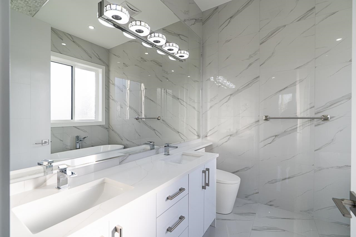 Primary Bedroom Photo of 20290 Telep Avenue, Maple Ridge, BC