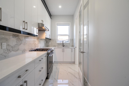 Kitchen Island Photo of 20290 Telep Avenue, Maple Ridge, BC